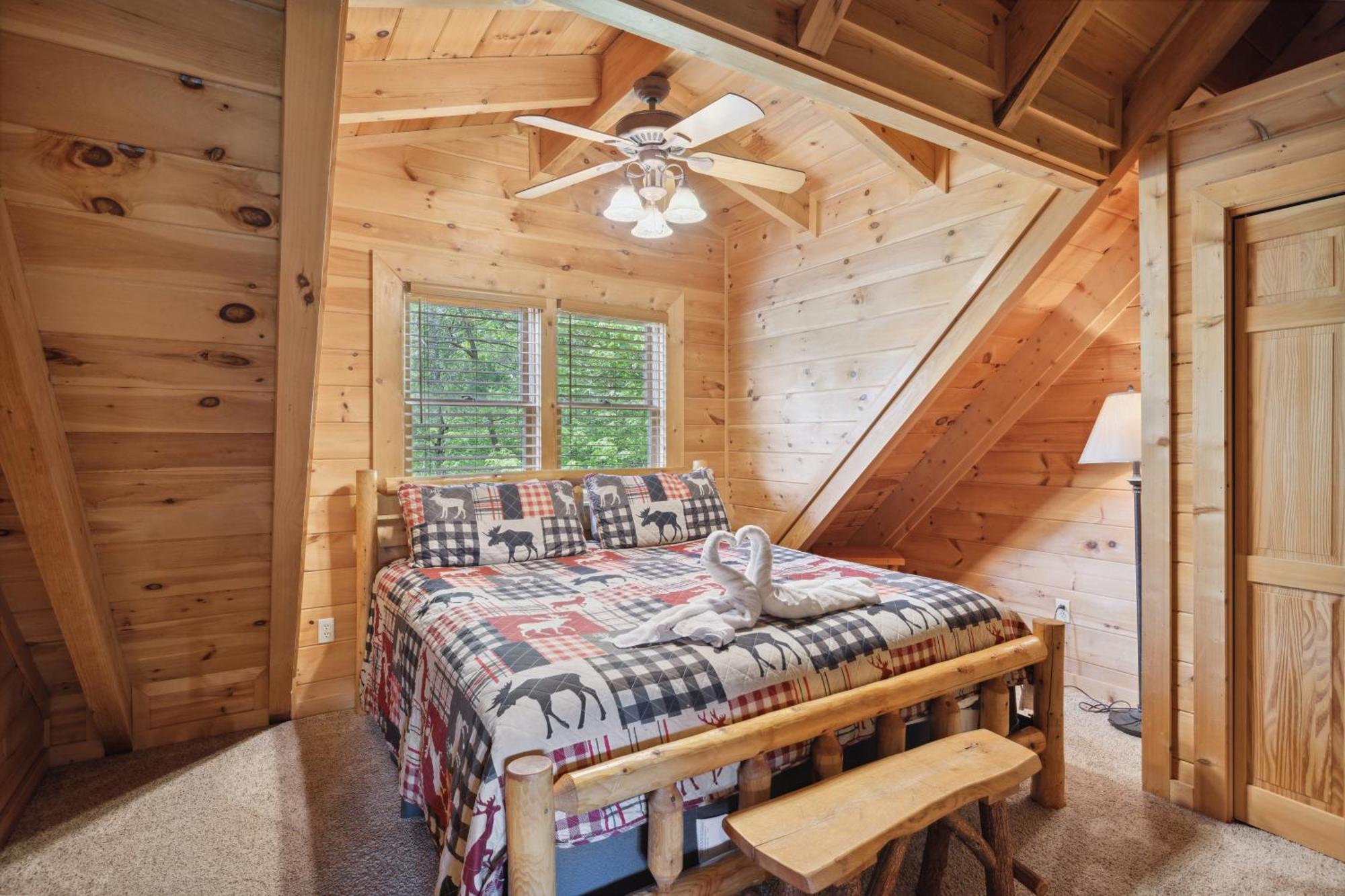 Bearadise Ridge A Rustic In The Heart Of Wears Valley Just 4 Miles From The Gsmnp Entrance *